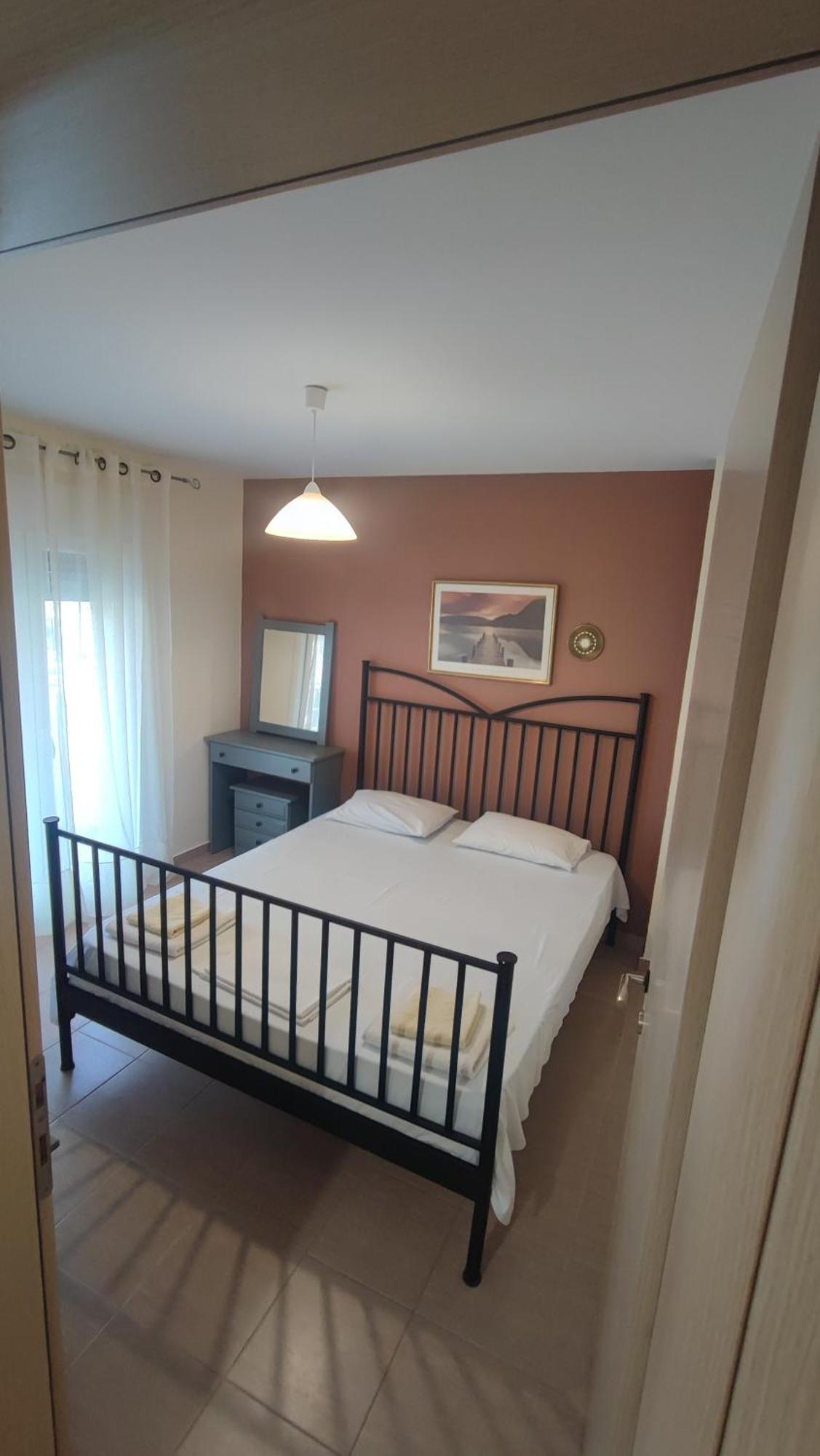 Kalliani House Vila Kiki Flogita Eksteriør billede